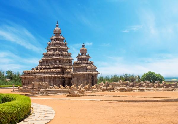 Day 2 : Kanchipuram Temples This morning we visit Kanchipuram, the capital of the Pallava dynasty from the 6th to 8th century and home to some southern India's most impressive temples.