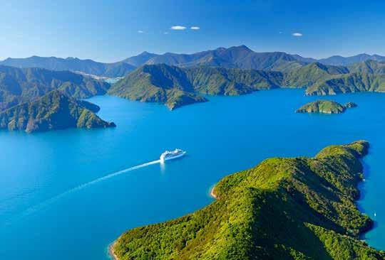 Enjoy the sensational coasts and spectacular scenery of Southern Australia & New Zealand Norwegian Jewel, City of Sails to Harbour 13 nights departing 28.01.