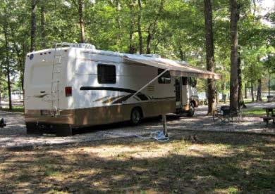 with water and electricity on each site, and 40 sites lakeside. Restrooms and showers are available in the campground. All sites have water and electricity and there is a dump station at the park.