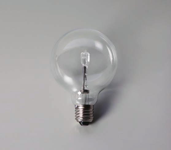 Halogen energy saver light bulb. 30% lower energy compared to a traditional incandescent light bulb. 42 W, E27. Longevity 500 h. Can be used with a dimmer.