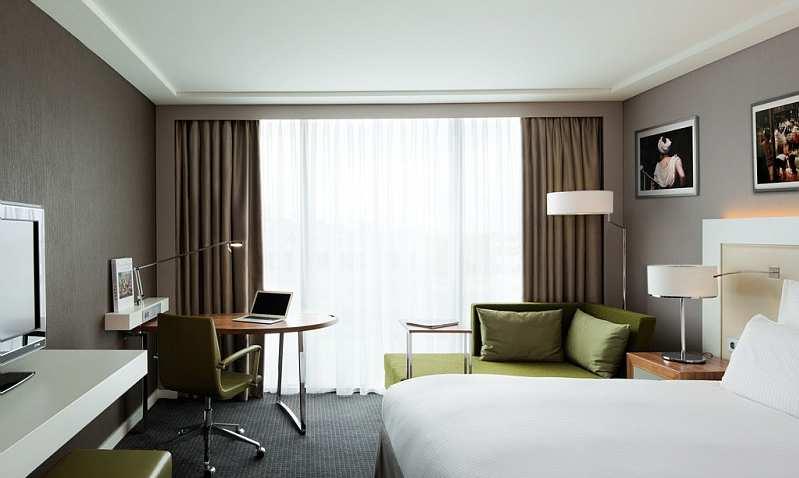 ROOMS The perfect place to do business during the