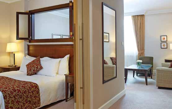 SUITES DINING & ENTERTAINMENT ROYAL SPA JUNIOR SUITE These meticulously designed Suites offer flexible space, and each features a bedroom with a