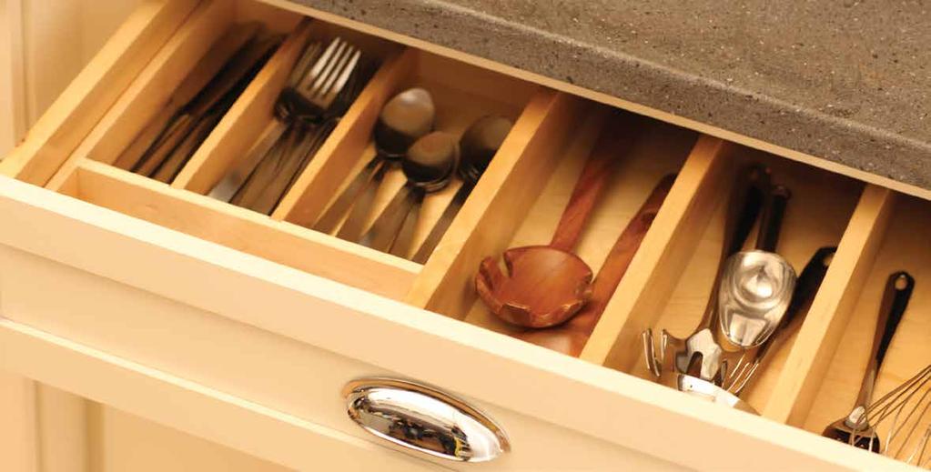 8 SILVERWARE & UTENSILS A place for everything and everything in its place. This popular saying perfectly sums up the convenient storage solutions available for your Dura Supreme cabinetry.