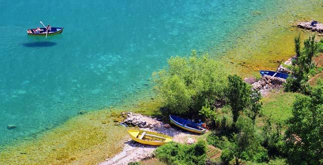 An international initiative is underway to ensure protection of the entire Lake Ohrid region by extending the existing Macedonian World Heritage property to include the Albanian part of the lake.