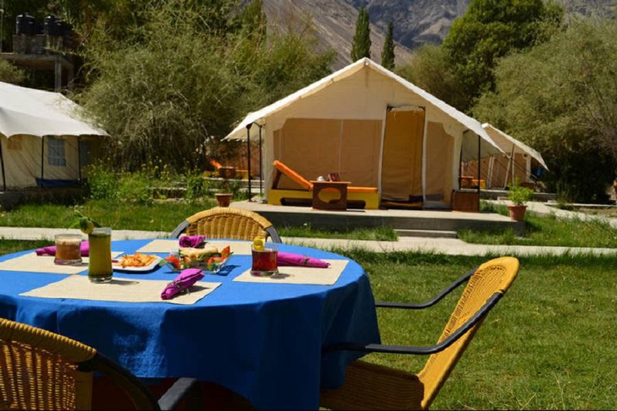 DESERT HIMALAYA CAMP Located in the Nubra Valley, the Desert Himalaya Camp offers a comfortable camping option with spectacular views of the surrounding mountains.