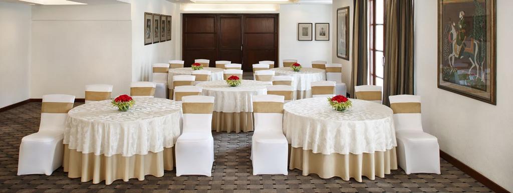 MEETINGS & BANQUETS We truly believe that you deserve the best as you and we have the best meeting venues and conference spaces in Lucknow, as well as the skill and flair to help you deliver.