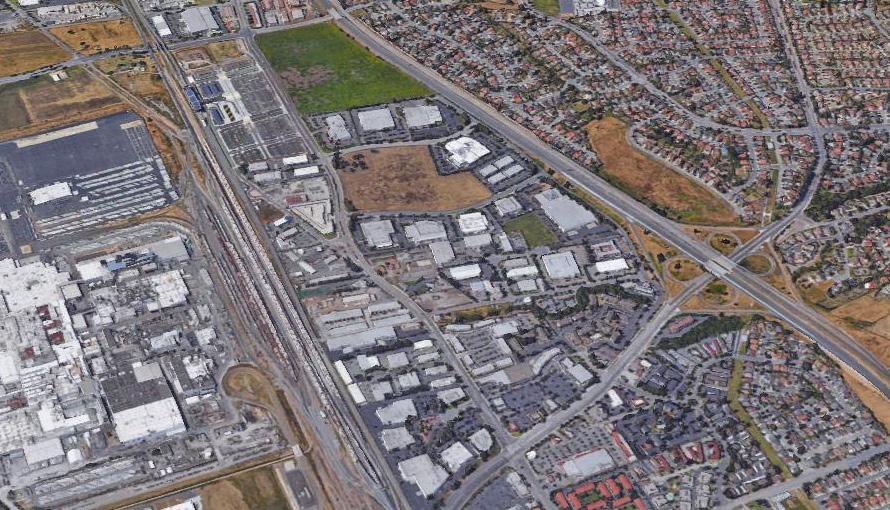Warm Springs Plaza- Site Aerial WARM SPRINGS BART STATION I-680-140,000 ADT WARM SPRINGS BLVD - 24,000 ADT The city of Fremont is the fourth