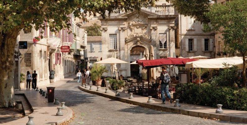 Day 6 - Tuesday 12th November 2019 (B,L,D) CRUISING DAY Sit back, enjoy life on board and take in the spectacular surroundings. Day 7 - Wednesday 13th November 2019 (B,L,D) LUNCH IN AVIGNON (11am-1.