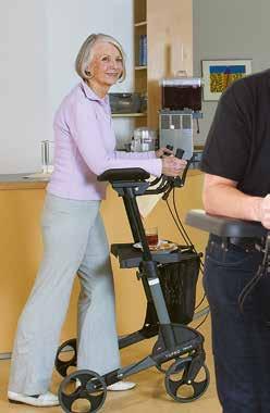 Anatomisch Suitable for indoor and outdoor use TOPRO Troja Walker The Troja rollator is also available with forearm scales, the Topro