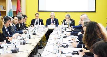 Në tryezën e rrumbullakët të organizuar nga Komisioni Qendror i Zgjedhjeve dhe Zyra e Këshillit të Evropës në Tiranë, zyrtari i lartë deklaroi se kjo reformë duhet të nisë pa vonesa për të trajtuar