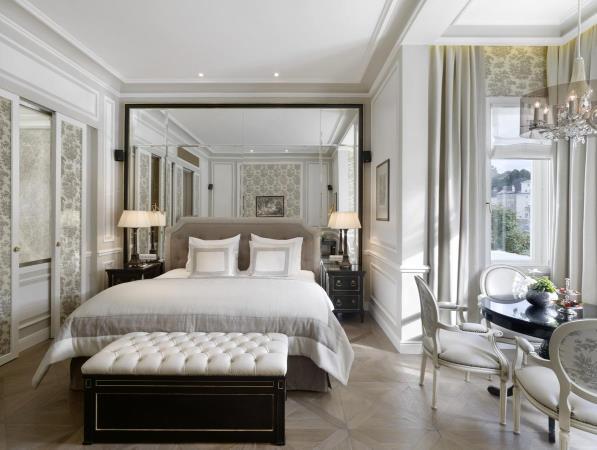 Accommodation in Salzburg 5 star luxury Hotel Sacher