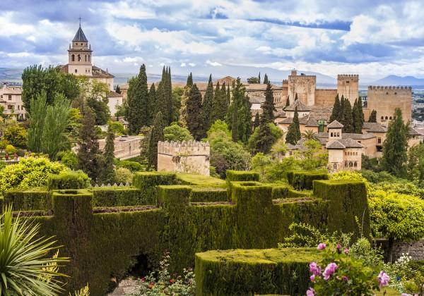 Overnight - Granada Day 7 : Avila Medieval City (B) Salamanca - Avila - Madrid.