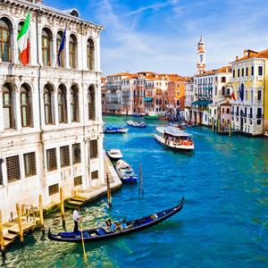 1 of 8 20/10/2015 10:36 Print Email Close A Taste of Italy 7 Day Tour from Rome to Venice Vacation Overview You ve heard about Italy its mouth-watering cuisine, excellent wine, fabulous art, splendid