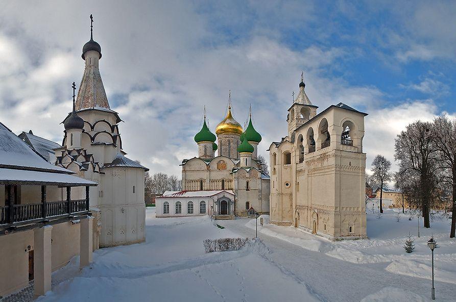 DAY 11: SUZDAL AND KIDEKSHA Breakfast Sightseeing tour of Suzdal (St Euthimius monastery, Suzdal Kremlin) A visit to the Arts and Crafts National centre in Suzdal Arrive at the small village of