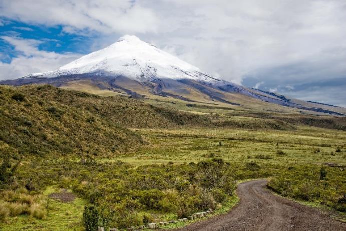 You will get to see the enormous Cotopaxi from very close and feel the thin air of the altitude as you will go in car to the refuge located at 4800m.