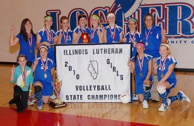 STATE 2010 GIRLS VOLLEYBALL STATE 2010 GIRLS CHAMPIONS CENTRALIA - TRINITY ROYALS Pool Play Results Blue Pool Gray Pool Rockford Lutheran 25 25 Collinsville Good Shepherd 09 16 Mt.