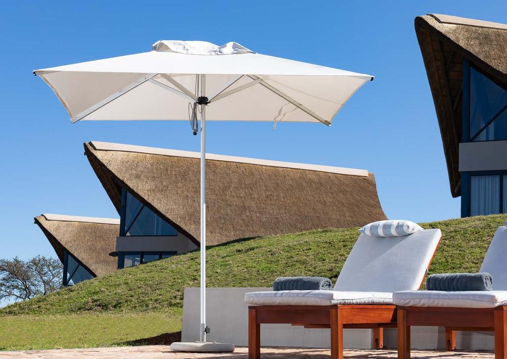 Mistral The Mistral market parasol range, with its minimalist aesthetic look, perfectly illustrates the elegance of simplicity.