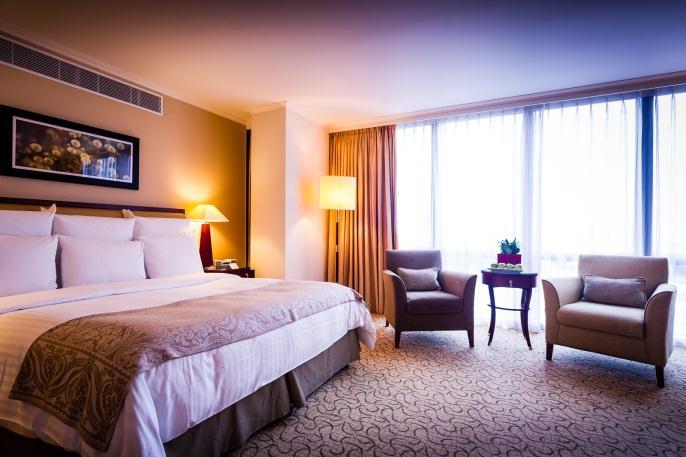 Not to mention 24-hour room service. Choose to upgrade your room and take advantage of our 22 suites.