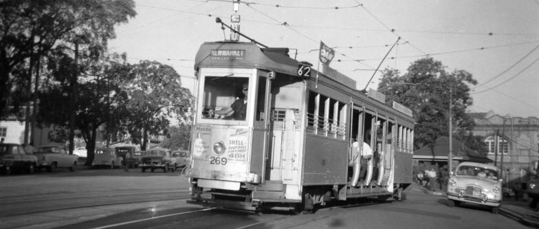 services were 106 South Brisbane Station, 108 St Paul's Terrace.