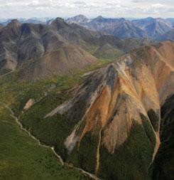 3.8.2 Sapper Ranges MBas Ecoregion In the northeast corner of the Ecoregion just south of the Keele River, complex folding and faulting of light gray and brightly coloured Paleozoic limestones and