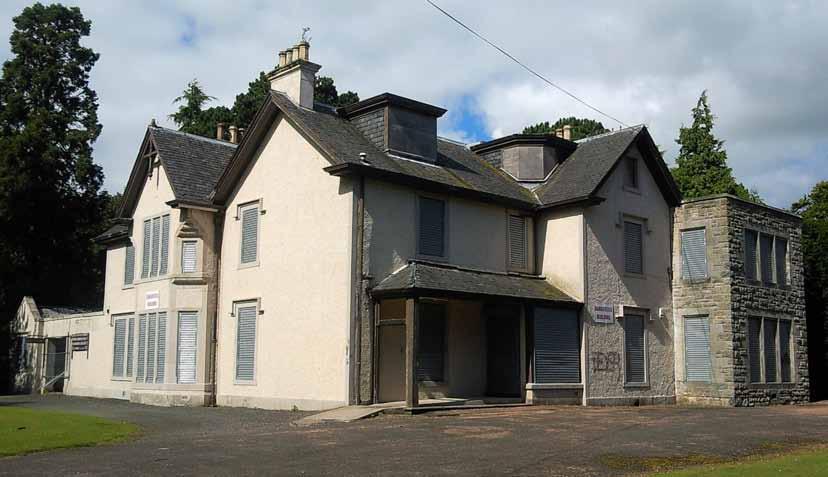 However, the Gatehouse Lodge and Silverburn Cottages are excluded from the proposal and are retained in the ownership of Fife Council, along with the relevant servitudes (including the provision of