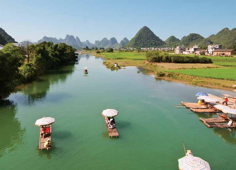 Travel Tips Li River Chinese Lions When to Go Hong Kong has a subtropical climate with distinct seasons. It can be visited year-round. The warmest months are from late May to September.
