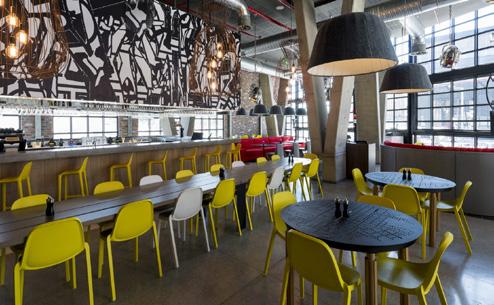 Accommodation: Radisson Red, V&A Waterfront, Cape Town Standard Room Radisson Red has a new hotel philosophy that connects with an ageless millennial mindset through art,