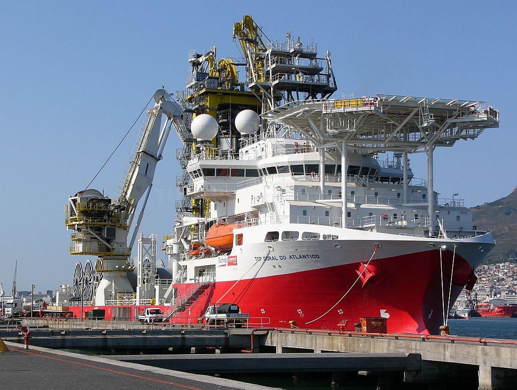 FEATURE VESSEL TOP ESTRELA DO MAR The consortium formed by Odebrecht Oil and Gas and Technip has taken delivery of the pipelay vessel TOP Estrela do Mar.