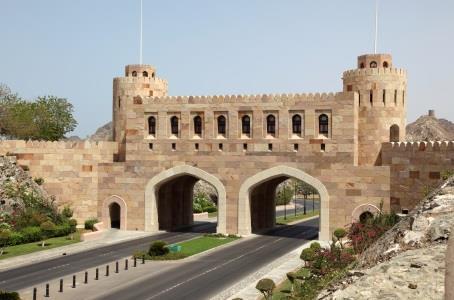 Oman Short and Sweet Tour We welcome you to this country which offers diversity like no other.