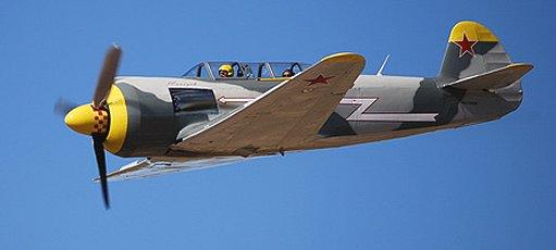 Bill Lewallen s Yak-11 John Levitz gets a nice ride home in a P-51H Thunderbird Field EAA Chapter 1217.