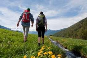 Itinerary Day 1: Individual journey to Reschen Day 2: Reschen - Burgeis 21 km + 200 m 550 m First along Reschensee reservoir and over to Graun, where you will find the best known camera motive of the