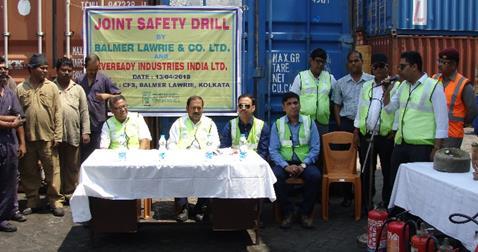 HSE [HEALTH, SAFETY & ENVIRONMENT] UPDATE A safety drill was jointly organised by Balmer Lawrie and Eveready Industries at CFS, Kolkata on 13 th April 2018.
