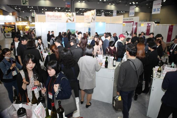VIII. SFH WINE CHALLENGE 2018 According to the growth of Korean wine market, SEOUL FOOD decided to organize a