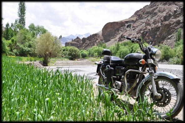 The riding experience begins from Leh and takes you on a journey of about 300 km along the banks of the Indus River.