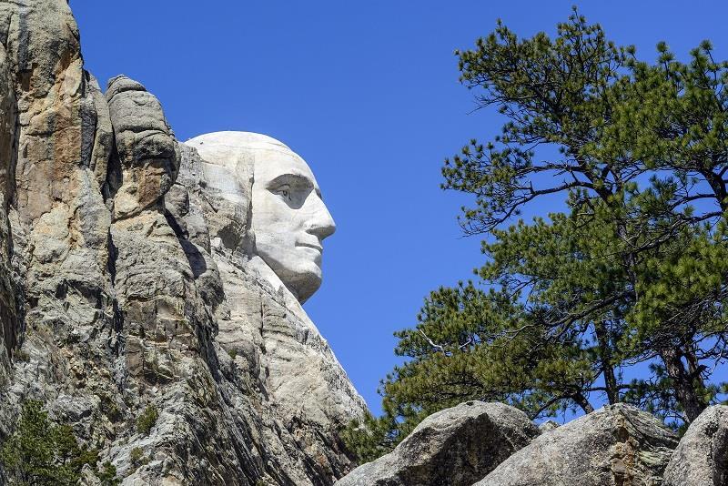 News New Mount Rushmore guided tours The Mount Rushmore Society and the National Park Service interpretive staff