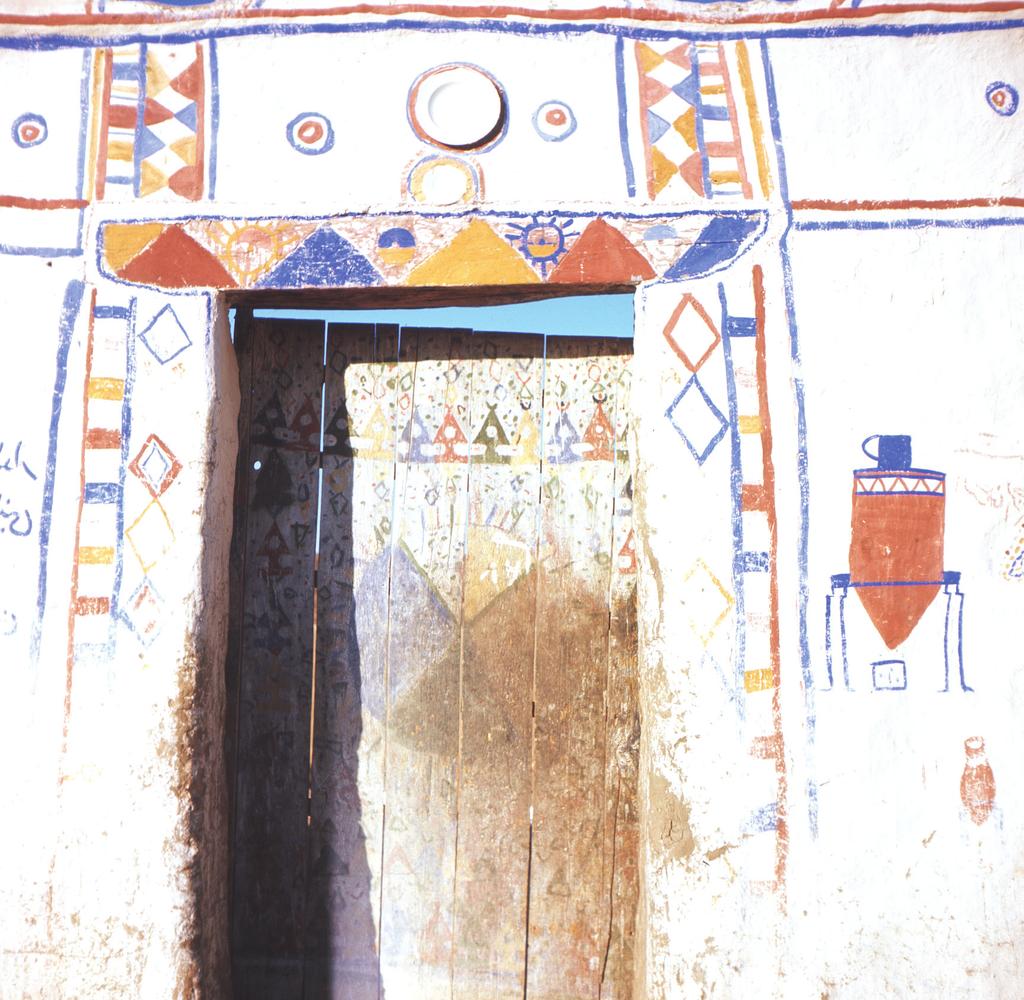 House Decoration in Egyptian Nubia Prior to 1964 23