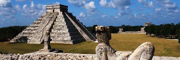 Chichen Itza: Be maya Be Maya is the experience to know and live how the Mayas did.