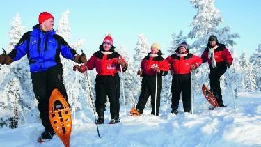SNOWSHOES SAFARI DURATION: 1:30-1:45 HOURS INCLUDED Put on your snowshoes and feel the crunch of snow under your feet.