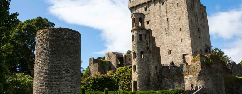 DAY 7: Blarney Castle - Dublin Journeying back to Dublin and leaving the Wild Atlantic Way, we stop at Blarney Castle, where you ll have the chance to kiss the famous Blarney Stone and gain the gift