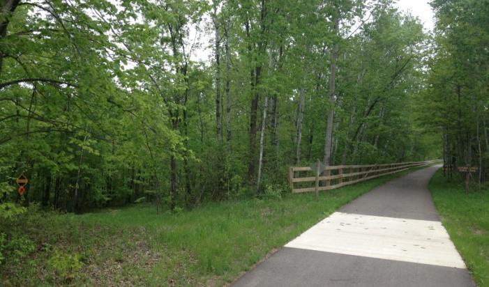 Dual Treadways As outlined on the third page of this master plan amendment, the legislative authorization of the Cuyuna Lakes State Trail includes the following language: the trail shall be developed