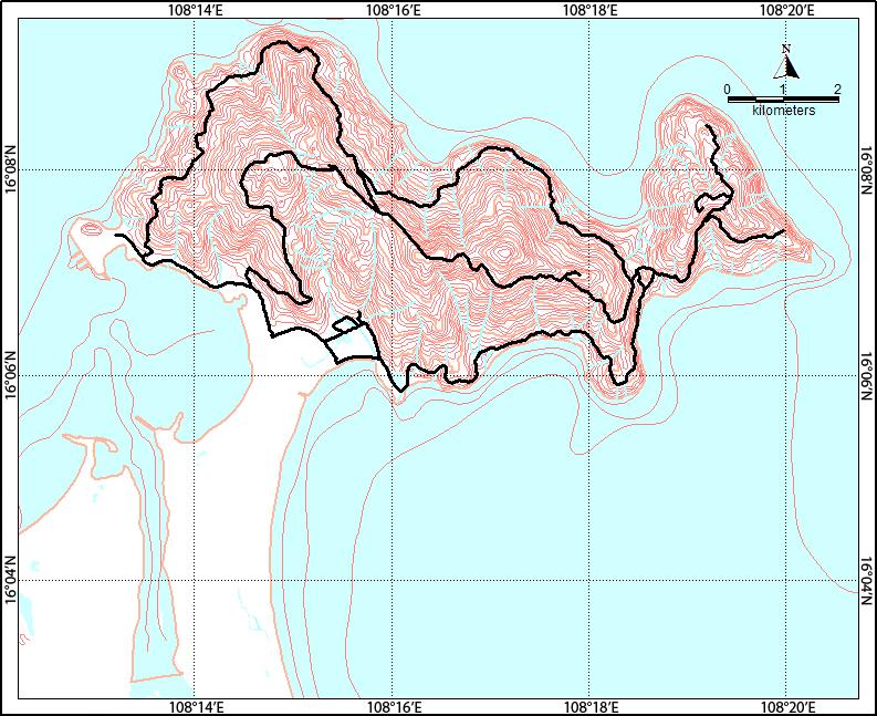 Small carnivores in Son Tra NR, Vietnam Fig. 1. The Son Tra peninsula, Vietnam. Left, aerial image: blue = sea, green = vegetation, pale grey = urban and other non-vegetated land.
