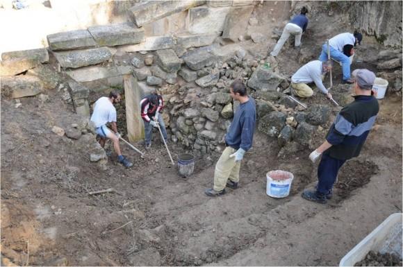 After many years and many tries to realize the wishful idea, in 2012 the association Archaeologica in partnership with the Museum of Macedonia and supported by ELEM through its social