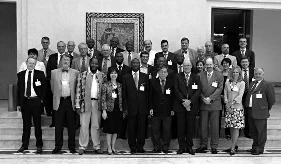 Troisième réunion du Comité africain de coordination statistique (CACS) Participants to the 12th session of the Committee for the Coordination of Statistical