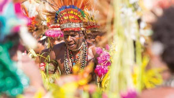 Tribes of Papua New Guinea A TASTE OF YOUR ITINERARY Immerse yourself in the unique culture and destinations of Australia, Papua New Guinea & Indonesia.