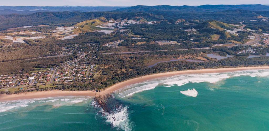 FROM BEACH TO BUSH Secluded Sandy Beach lies less than 1km away 