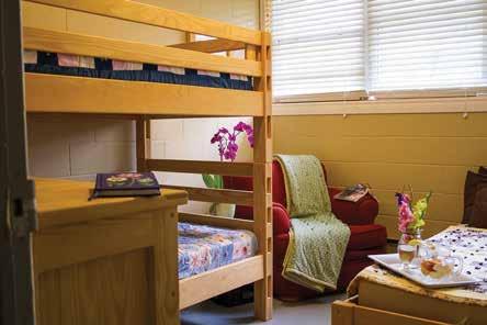 sleep 3 people each, and the other 5 rooms each have a queen/single bunk bed with a single/single bunk bed to sleep 4-5