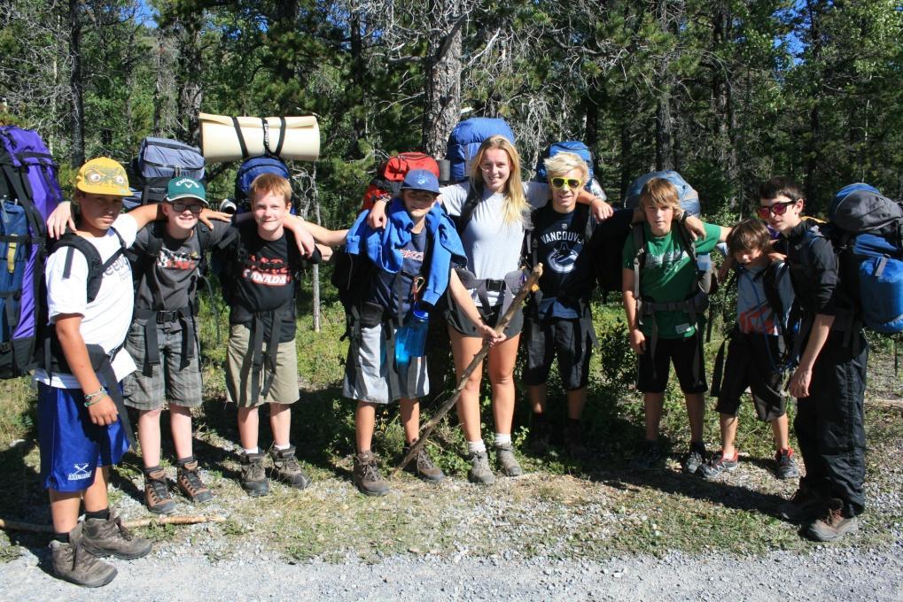 13-DAY KANANASKIN 13Y HIKE PROGRAM Hector Lodge 4-Day Backpacking Trip: At camp, groups share their mountain backpacking trip goals.
