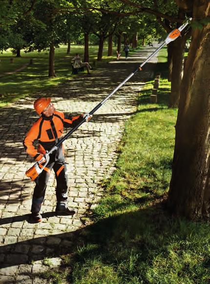 using the Chainsaw and up to 660 minutes with the Hedgetrimmer,