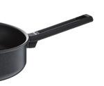 2 litres Non-stick surface for low-fat cooking Long handles with