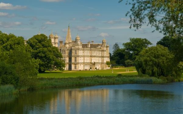 Day 5 Visit to Burghley House, Lincolnshire After breakfast in the hotel, enjoy some free time to, explore and shop in historic Stamford before lunch at your leisure.